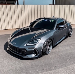 【SALE】KNP グロスガンメタル 18x9.5+22 114.3x5 4本